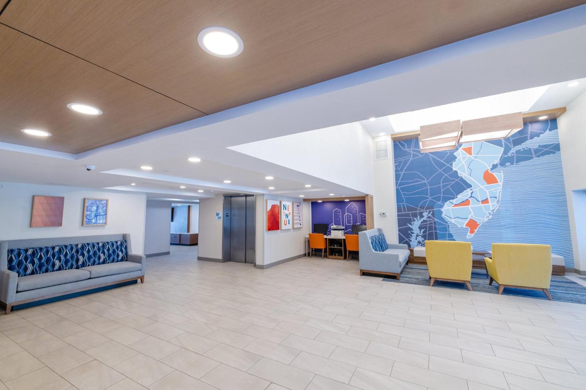 Holiday Inn Express - Neptune By Ihg Eksteriør bilde