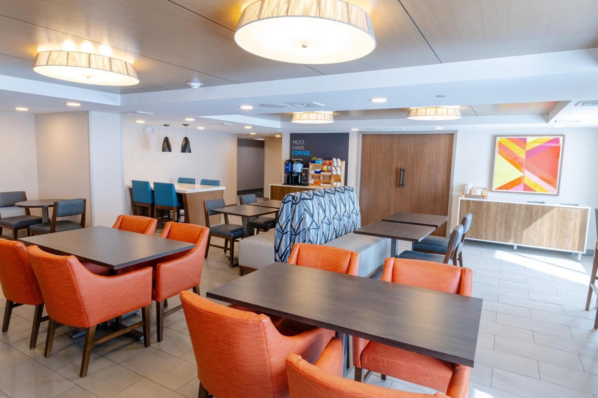 Holiday Inn Express - Neptune By Ihg Eksteriør bilde