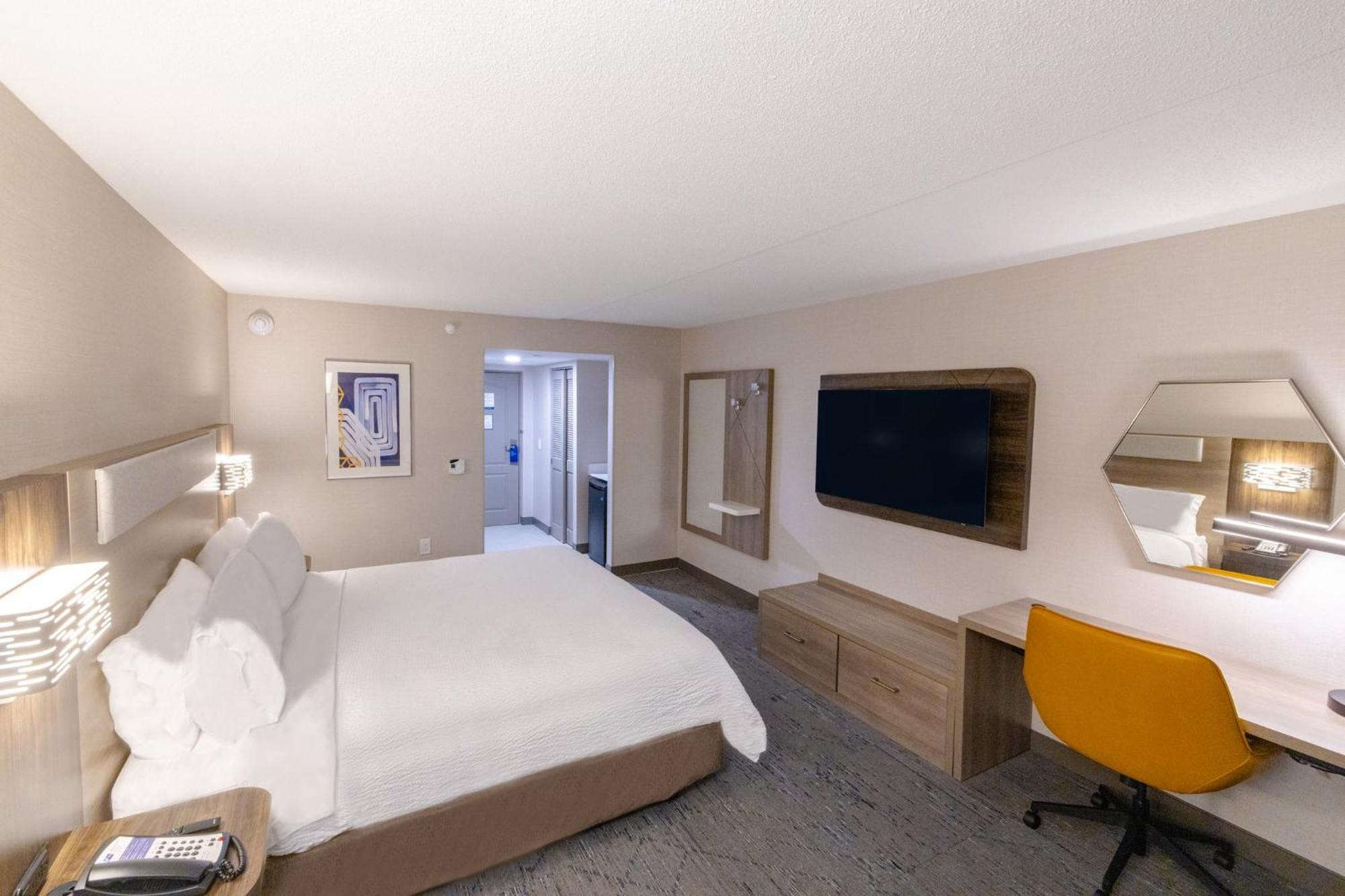 Holiday Inn Express - Neptune By Ihg Eksteriør bilde