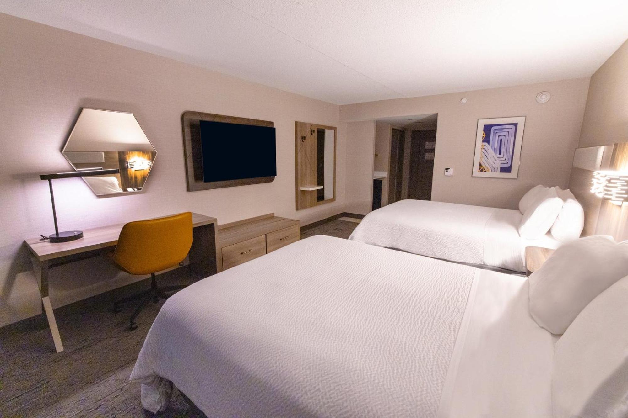 Holiday Inn Express - Neptune By Ihg Eksteriør bilde