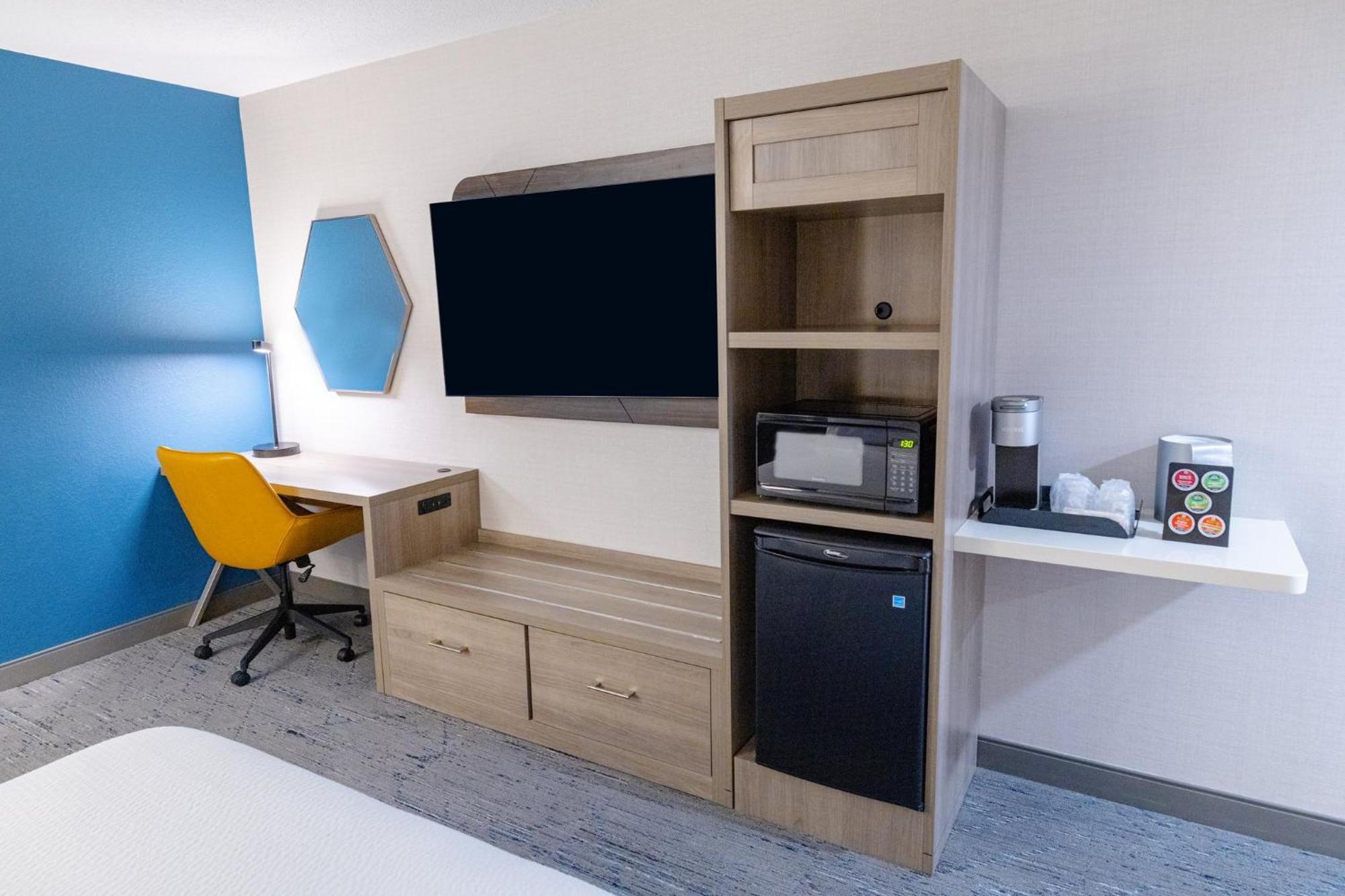 Holiday Inn Express - Neptune By Ihg Eksteriør bilde